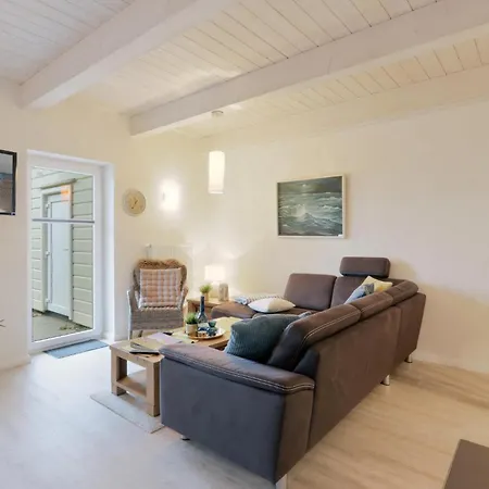 Beautiful In With Sauna Holiday home Dagebuell